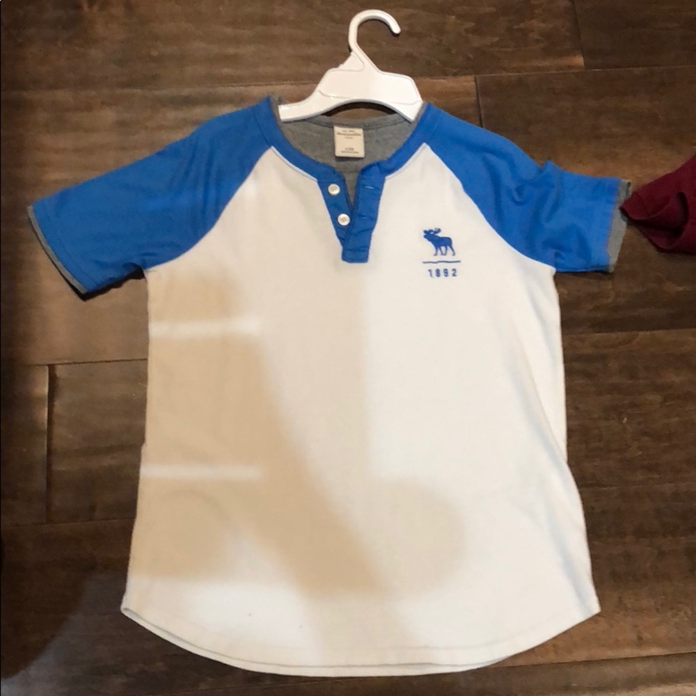 Abercrombie Blue and White T Shirt